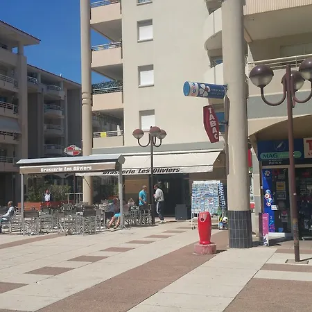 Domaine Flore Dauphin Apartman *